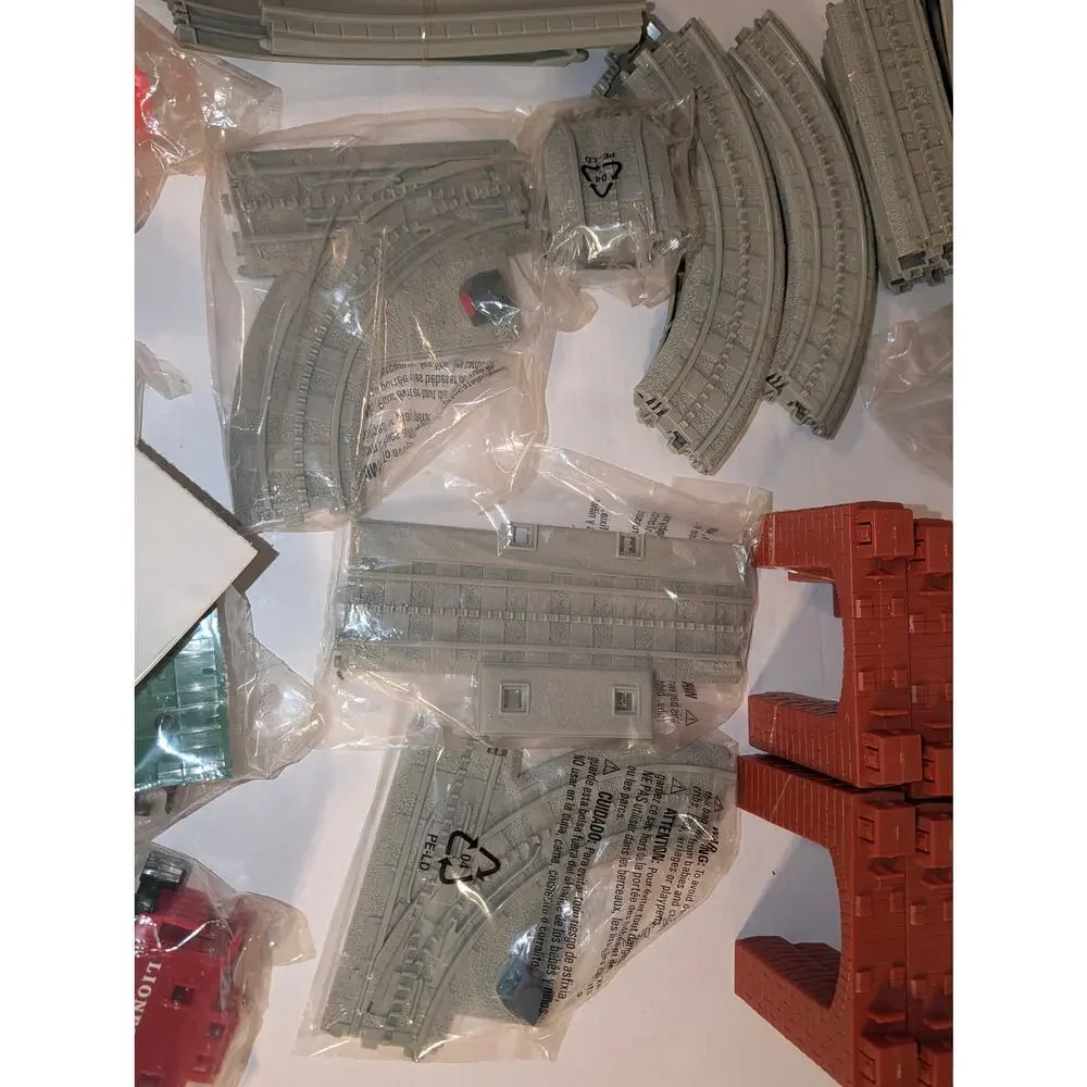 Lionel Little Lines Freight Train Set #7-11370 Remote Control NEW Complete READ